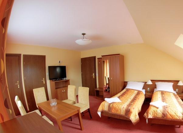 Quadruple Room,250221641:JPEG